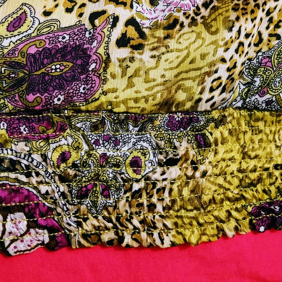 Animal/Floral print Blouse - Picture 4 of 6